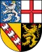 Wappen des Saarlandes mit vier Feldern: Löwen, Kreuz und Zinnenbalken auf blauem, gelbem und rotem Hintergrund.